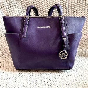 Michael Kors Jet Set East West Top Zip Tote
